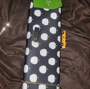 Kate Spade ♠️ Authentic NWT Kate Spade Far From the Tree Taxi clutch